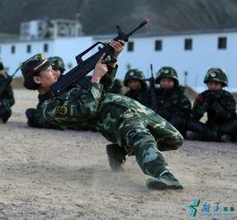 武警邸明照片,武警风采，坚毅眼神映照忠诚使命
